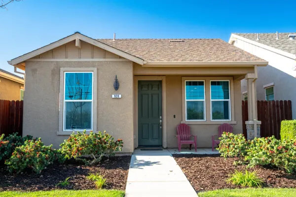 920 TIVOLI DR