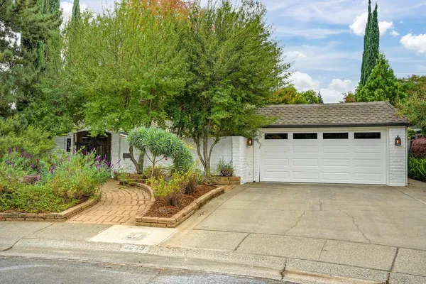 4643 CABANA WAY