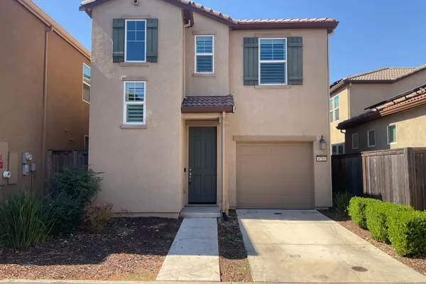 4710 OCEAN LN