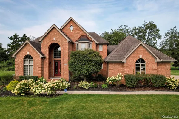 4461 OLD OAK CT