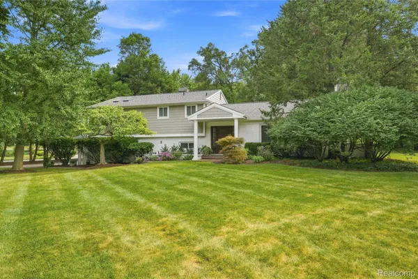 5523 CRABTREE RD