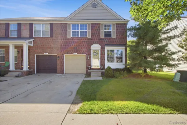 241 TUCKER ST