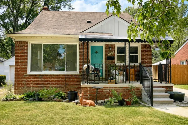 11377 FENTON