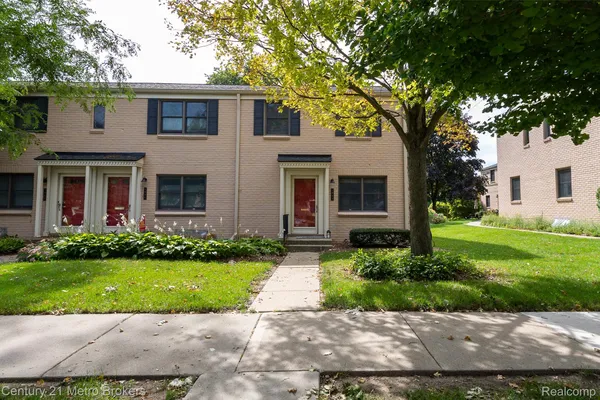 1984 GRAEFIELD RD