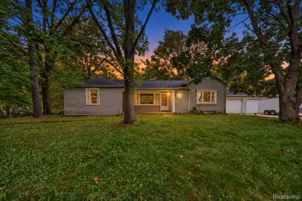 1730 HASLETT RD