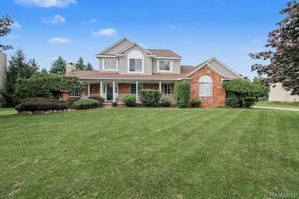 2445 ELKRIDGE CIR