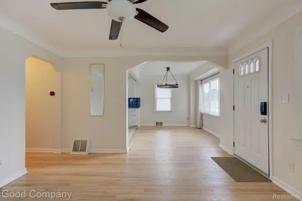 2305 MIDDLESEX AVE