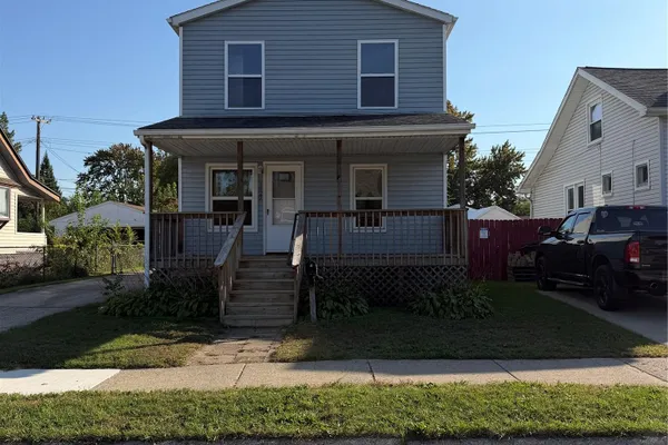 1422 E GRANET AVE