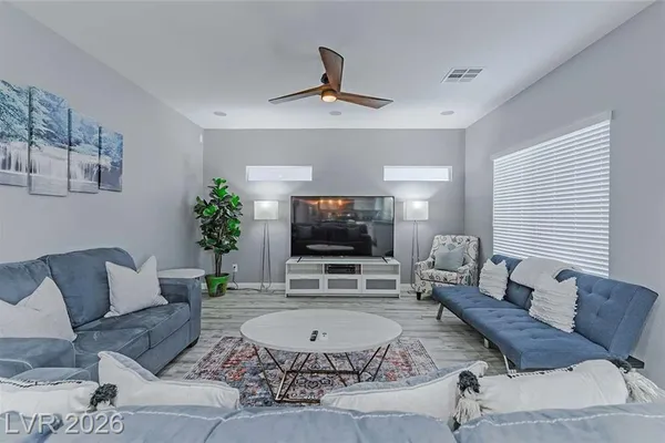 5661 BELGRANO VISTA DR