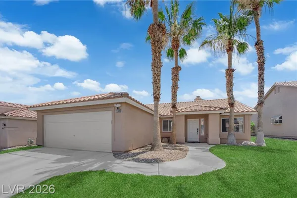 7729 WHITE GRASS AVE