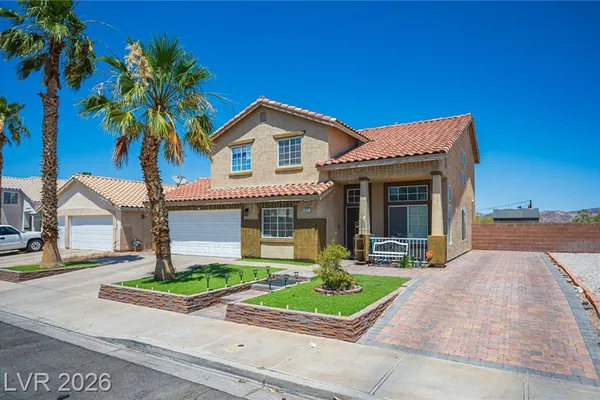 822 GRAPE VINE AVE
