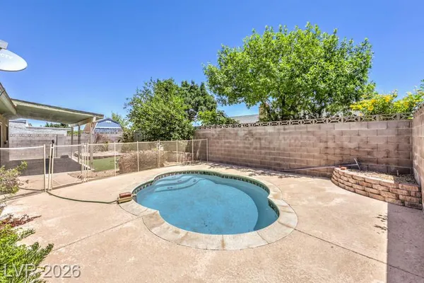 250 PRINCESS ANN CT
