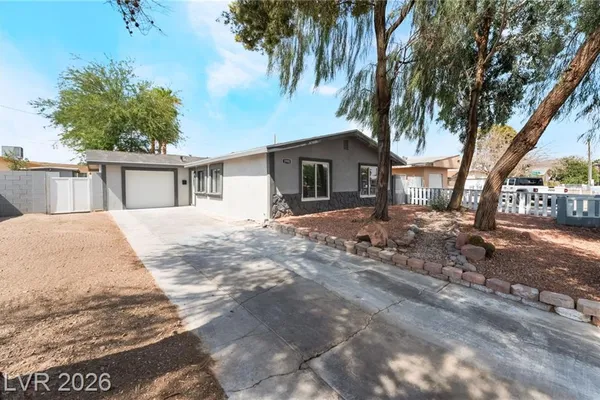 3903 SEQUOIA AVE