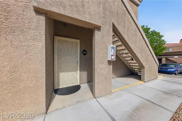 5525 W FLAMINGO RD 1023