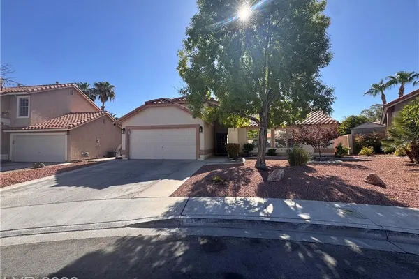 212 POCAHONTAS CT