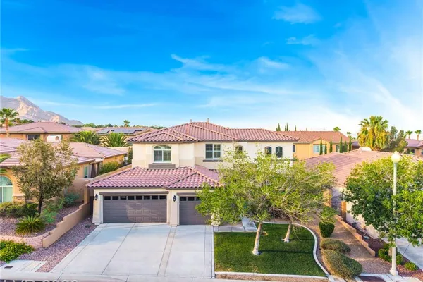 11416 RANCHO PORTENA AVE