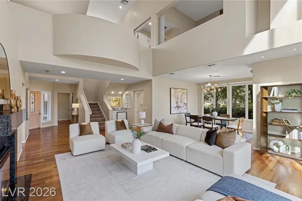 8325 TURTLE CREEK CIR