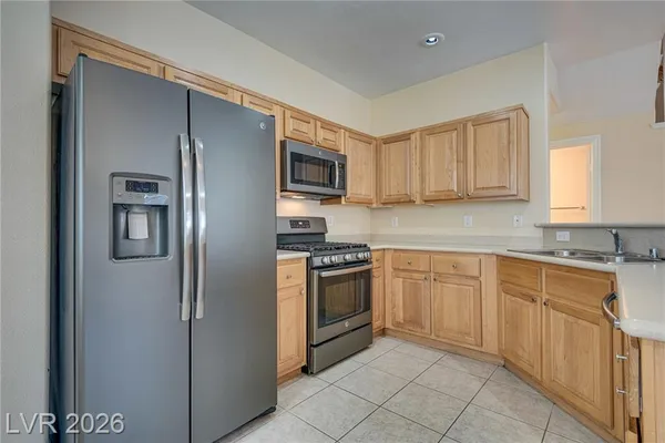 9068 BUSHY TAIL AVE 102