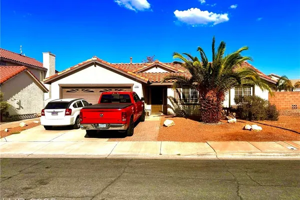 708 CANYON COUNTRY CIR