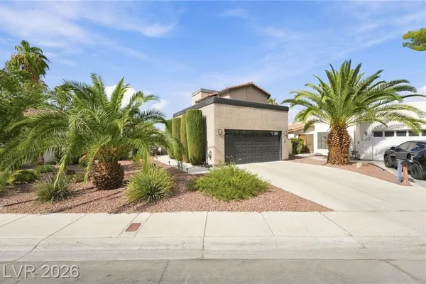 6556 GATEHOUSE LN
