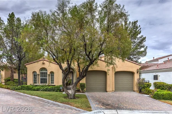 11809 WEYBROOK PARK DR