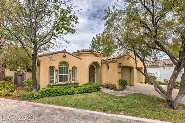 11809 WEYBROOK PARK DR