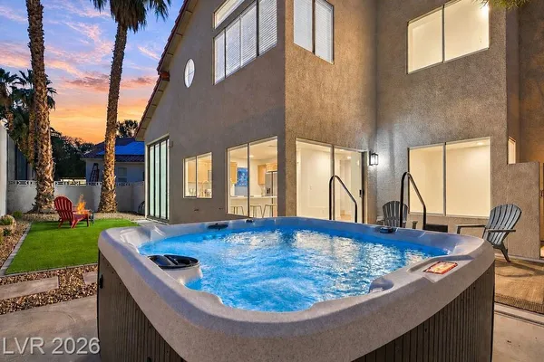 7641 TORTOLA BAY LN