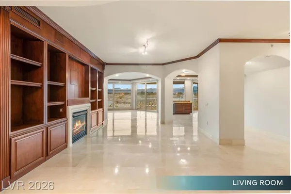 9103 ALTA DR 201