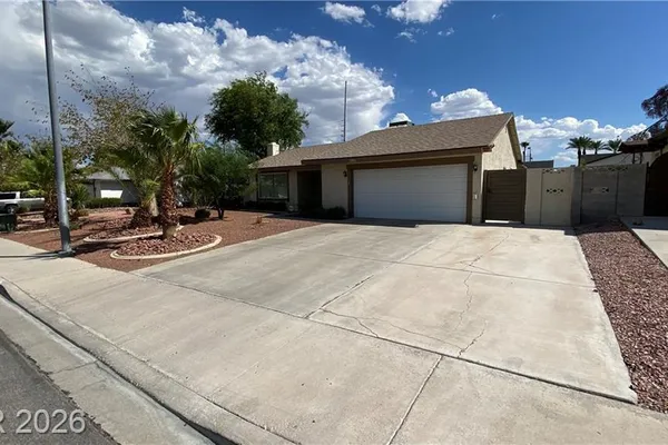 2085 WAGONWHEEL AVE
