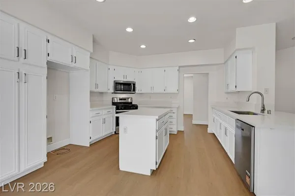 506 COPPER VIEW ST