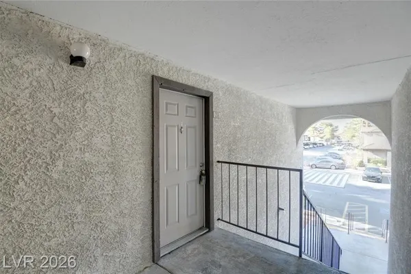 2606 S DURANGO DR 214