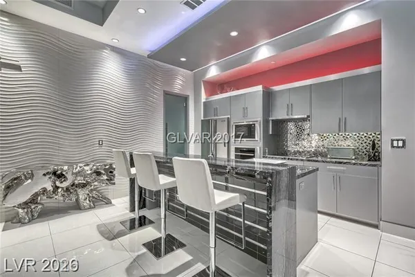 3722 LAS VEGAS BLVD 3604