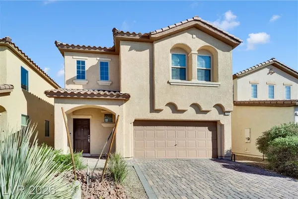 122 FOREST CROSSING CT