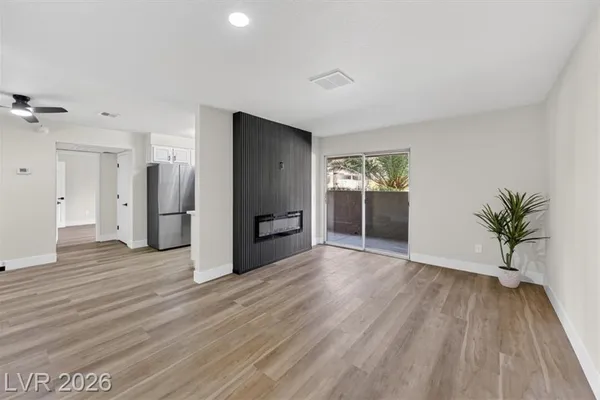 2606 S DURANGO DR 128