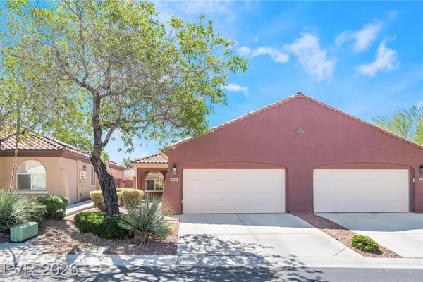 8640 DEERING BAY DR