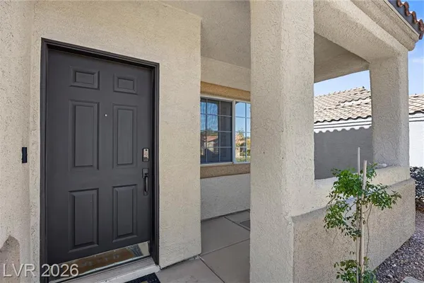 1421 DRAGON ROCK DR