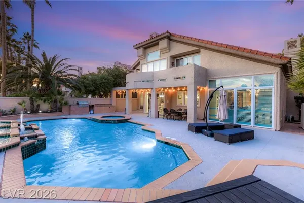 7825 RANCHO MIRAGE DR