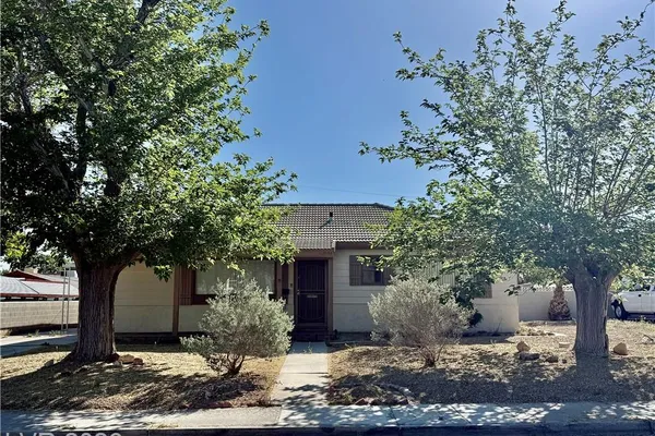 1133 DARMAK DR