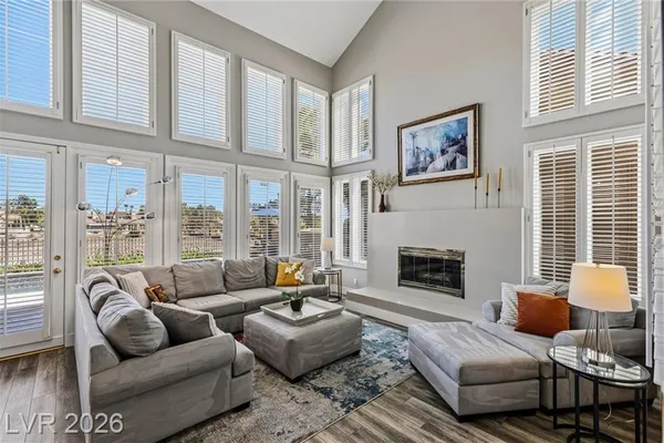 8060 CASTLE PINES AVE