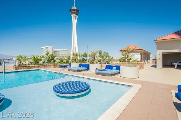 200 W SAHARA AVE 910