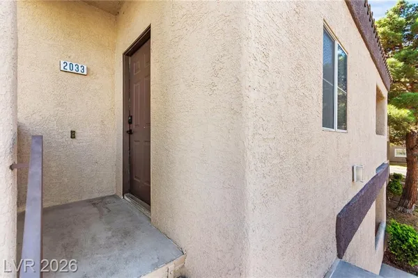 5250 S RAINBOW BLVD 2033