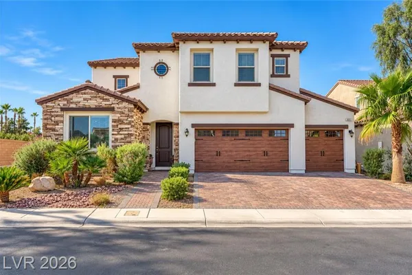 393 VIA SAN REMO CIR