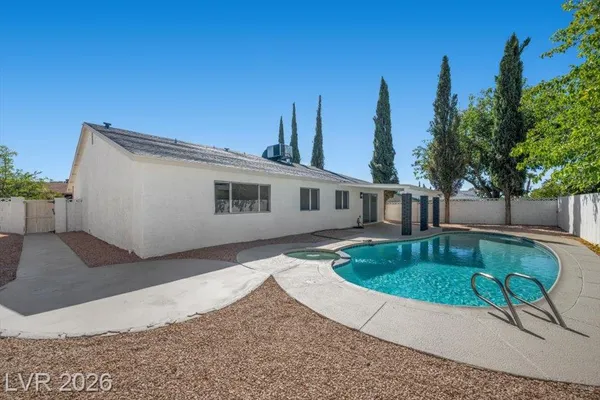 1408 STACEY LN