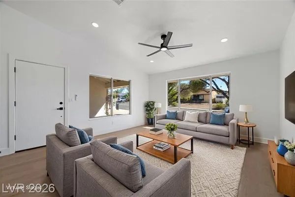 1408 STACEY LN