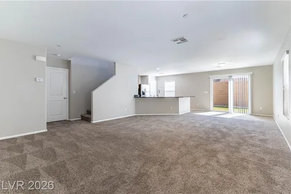 891 HARBOR AVE