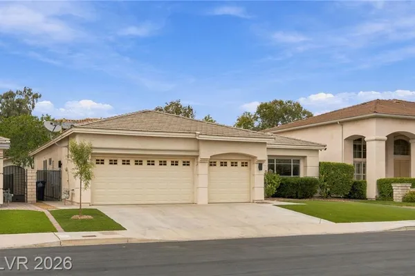 2514 HACKER DR