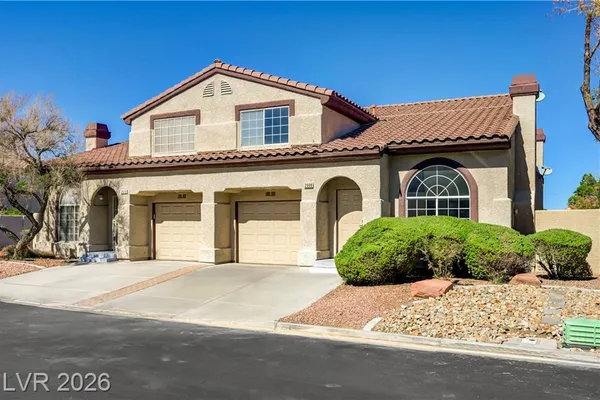 2608 TWIN PINES AVE