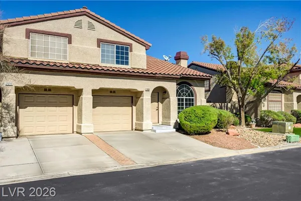 2608 TWIN PINES AVE