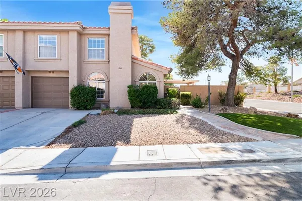 2841 FLORAL PEAK DR