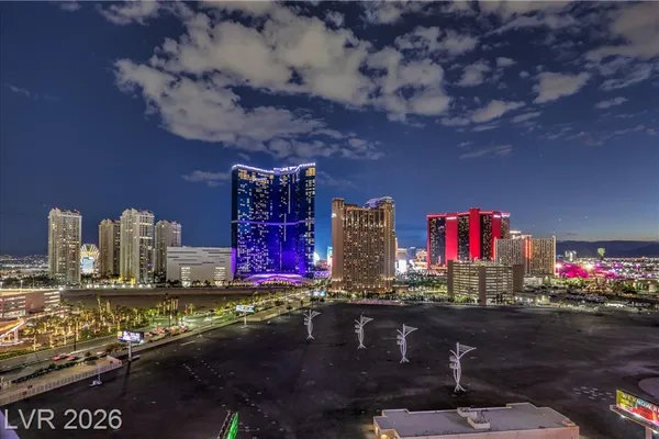 200 W SAHARA AVE 1602